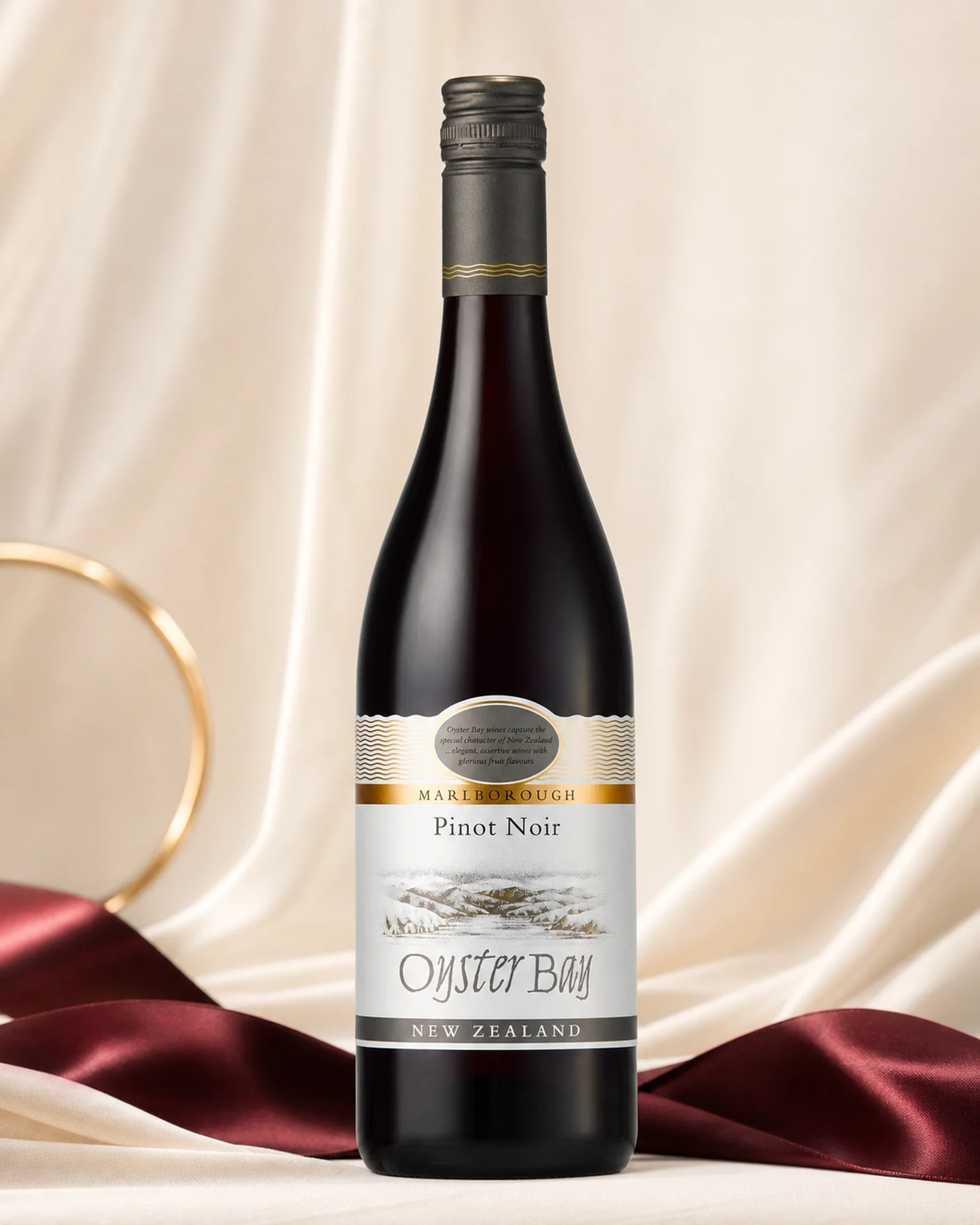 Oyster Bay Pinot Noir 2020 — красное тихое пино-нуар урожая 2020 из Мальборо