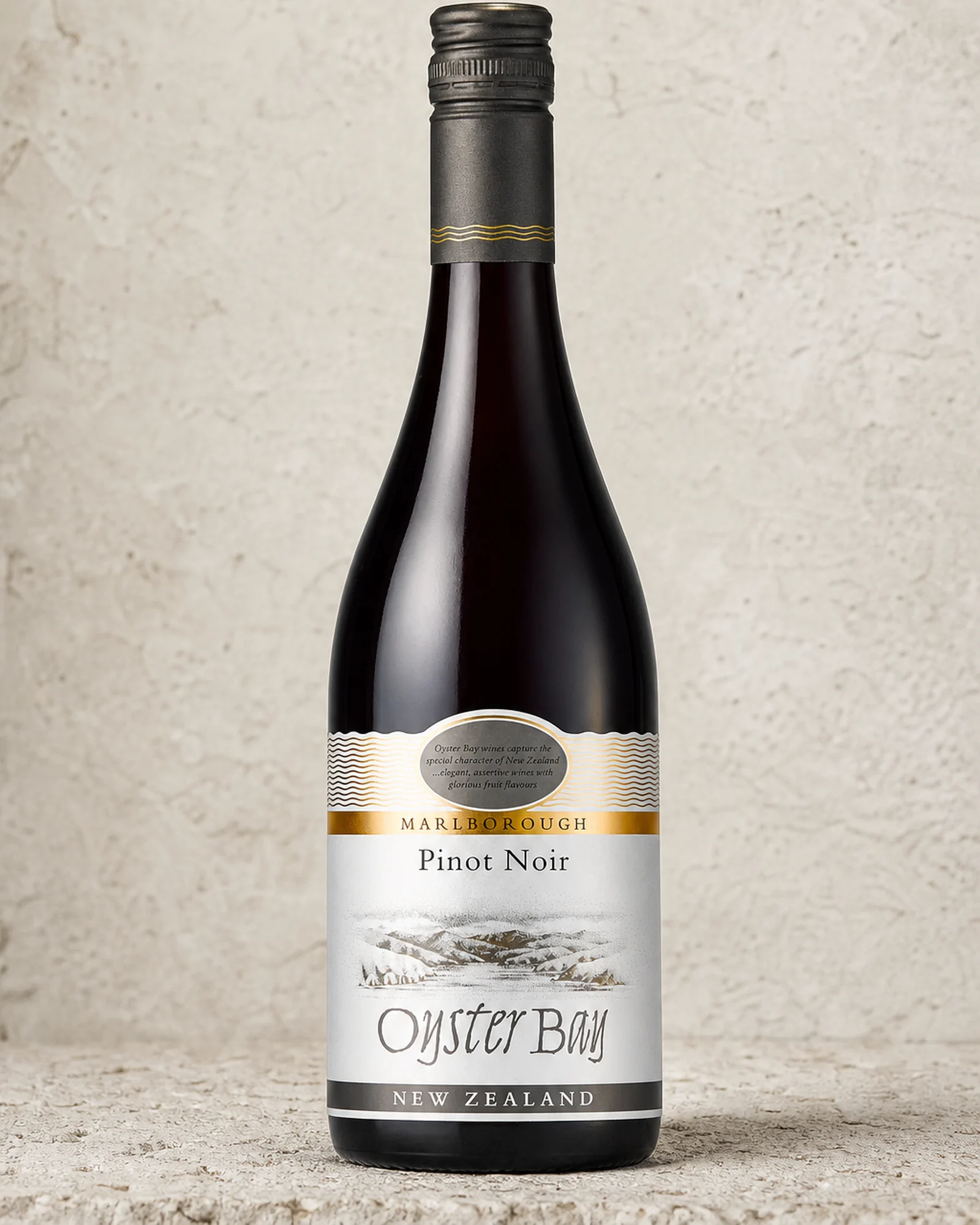 Oyster Bay Pinot Noir 2020 — красное тихое пино-нуар урожая 2020 из Мальборо