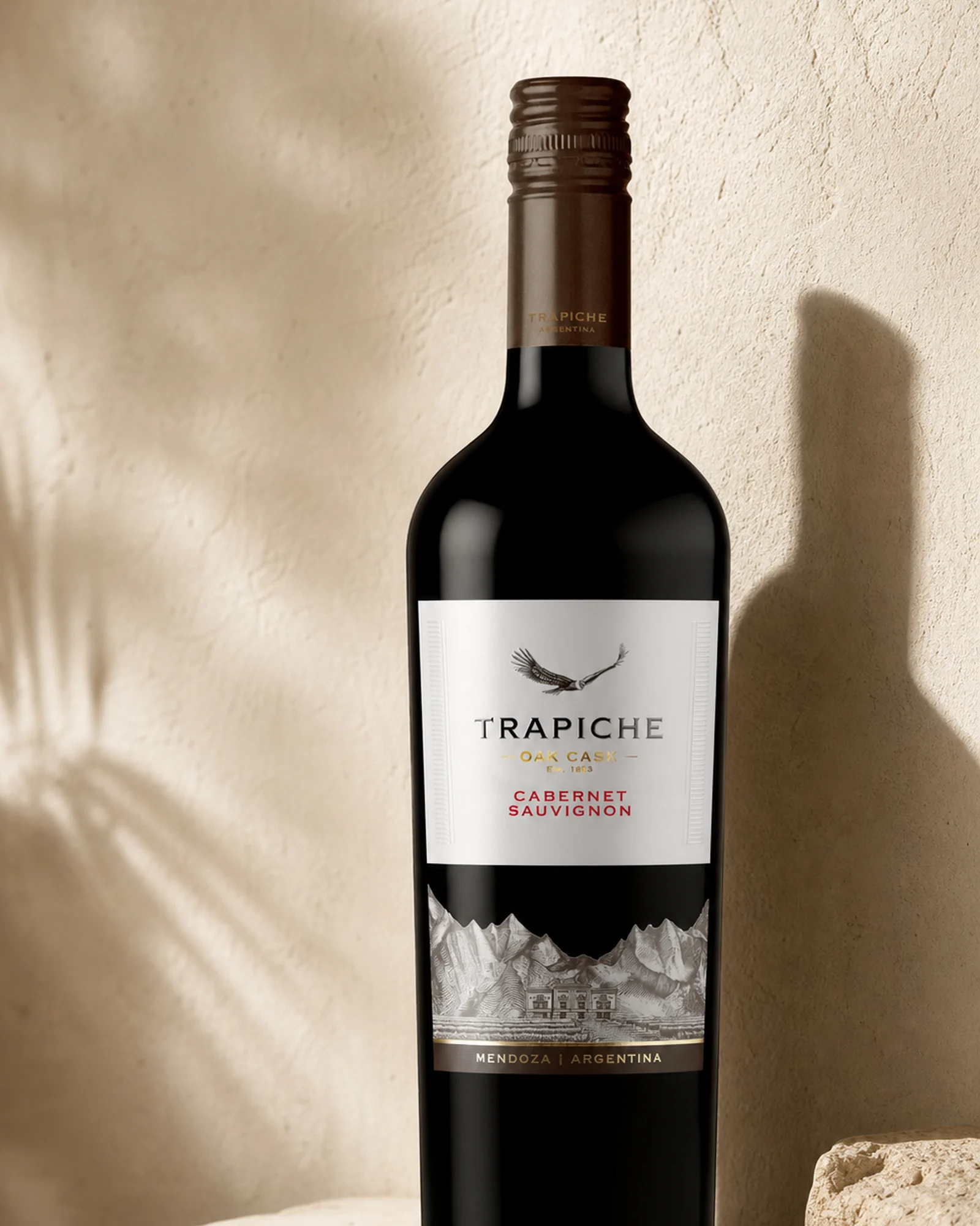 Trapiche Oak Cask Cabernet Sauvignon 2022 — красное аргентинское вино из линейки Oak Cask