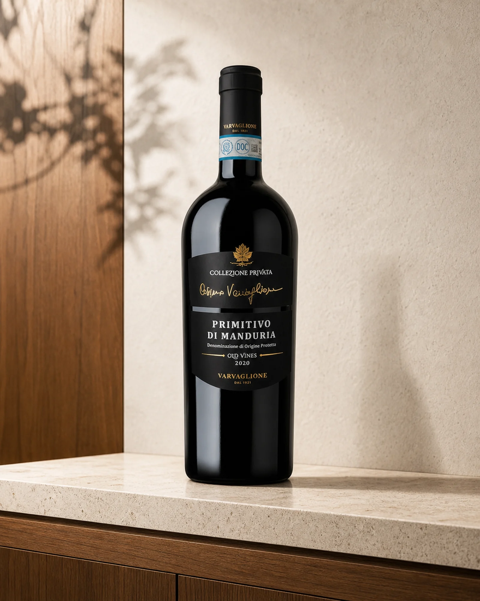 Varvaglione Collezione Privata Cosimo Varvaglione Primitivo di Manduria DOP 2020 — красное вино семейной коллекции из старых лоз, урожай 2020