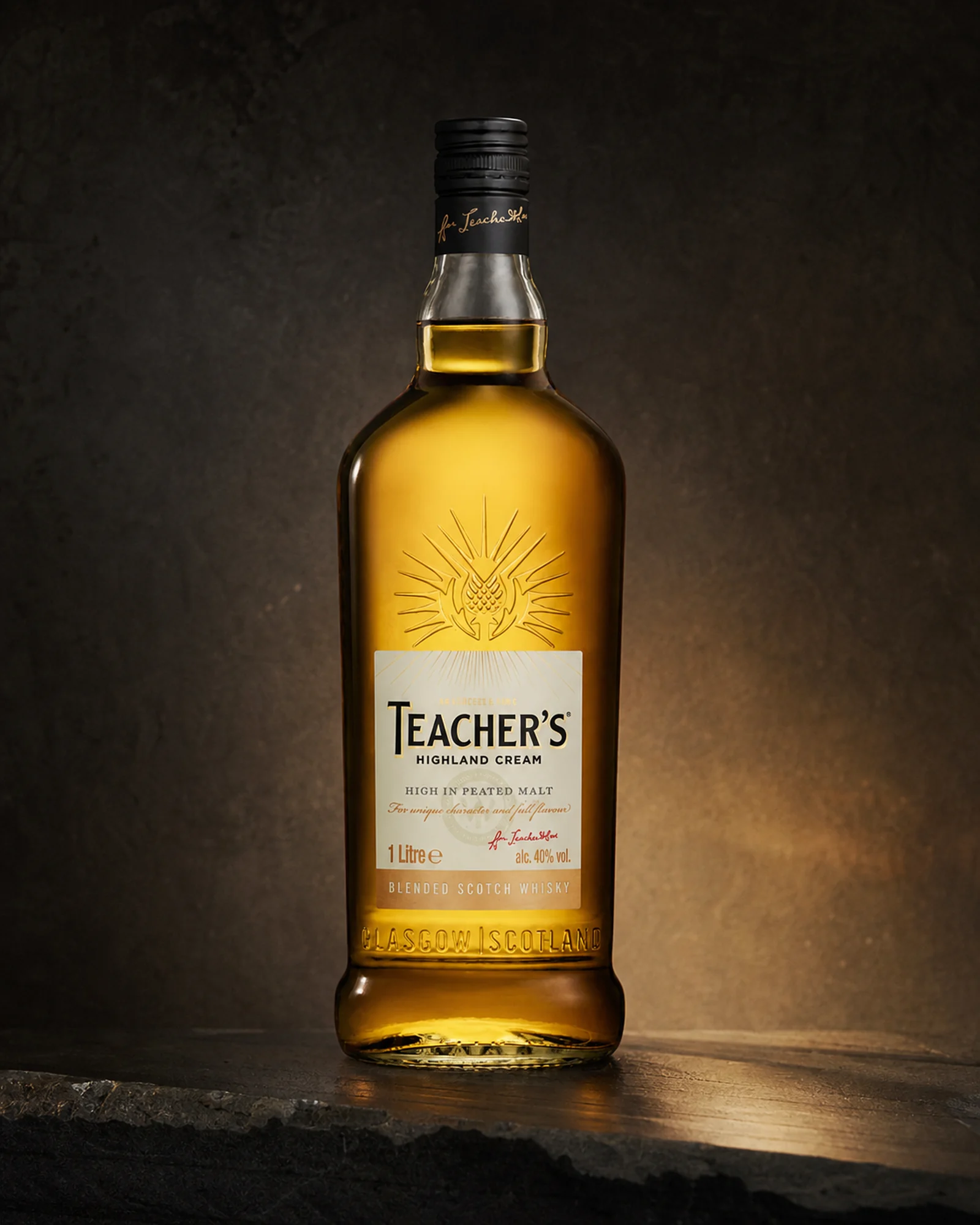 Teacher's — шотландский купажированный виски Highland Cream