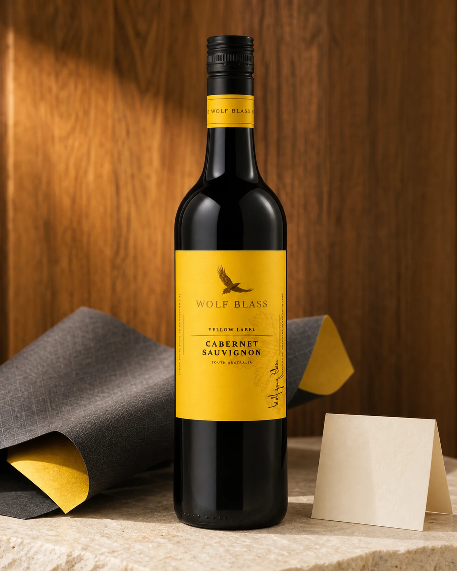 Wolf Blass Yellow Label Cabernet Sauvignon 2019 — австралийское красное каберне совиньон линейки Yellow Label, винтаж 2019