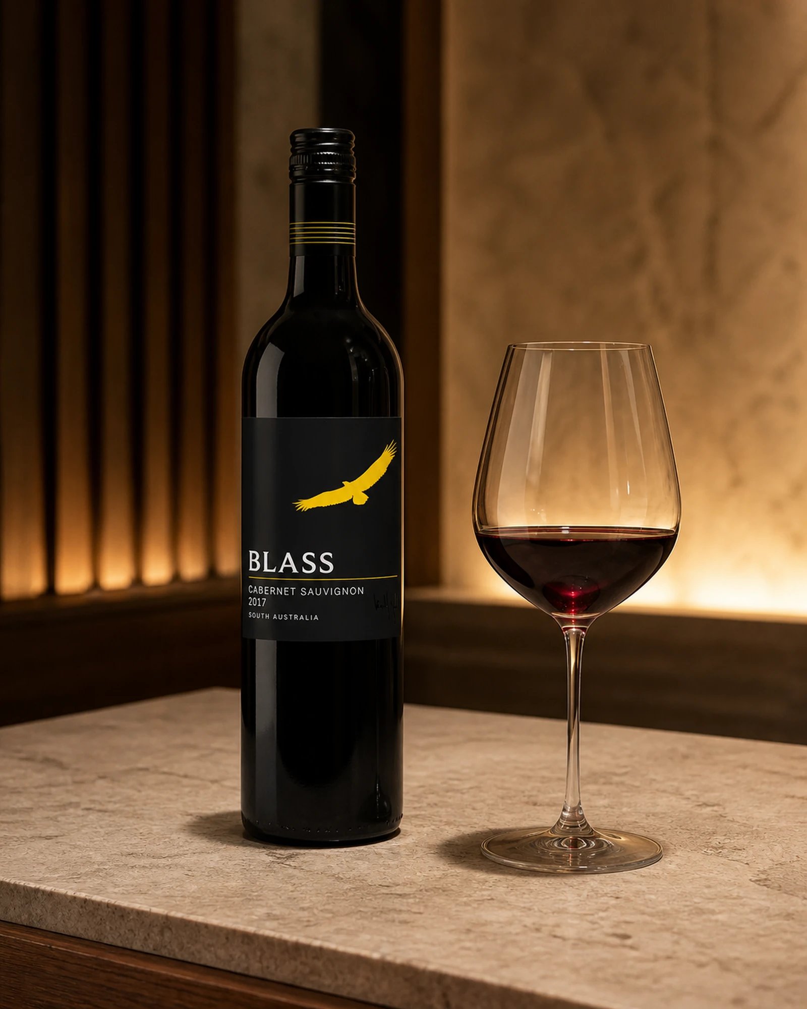 Wolf Blass Cabernet Sauvignon 2017 — красное каберне совиньон Yellow Label, Южная Австралия