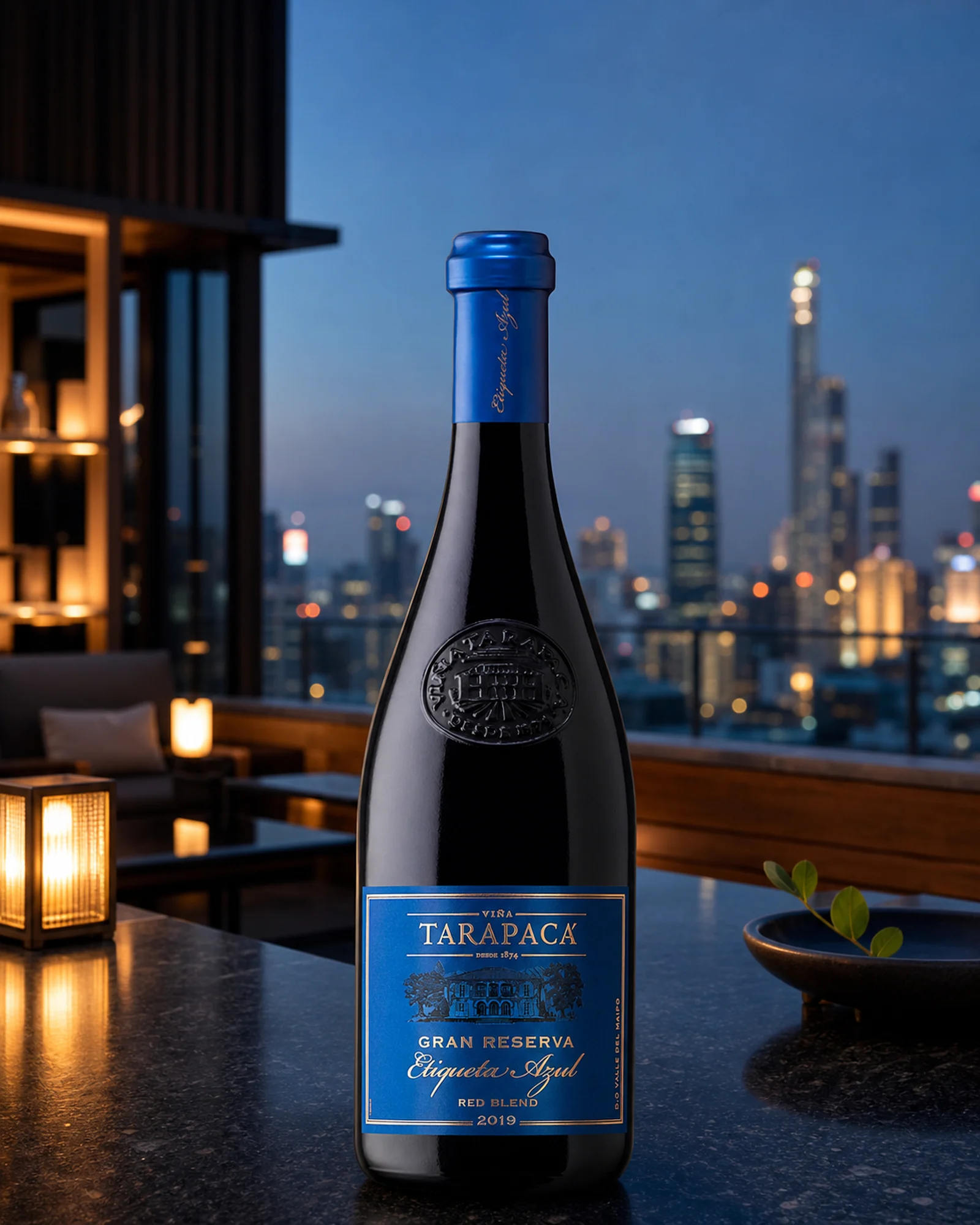 Viña Tarapacá Gran Reserva Etiqueta Azul Red Blend 2019 — красный бленд гран резерва «синяя этикетка»