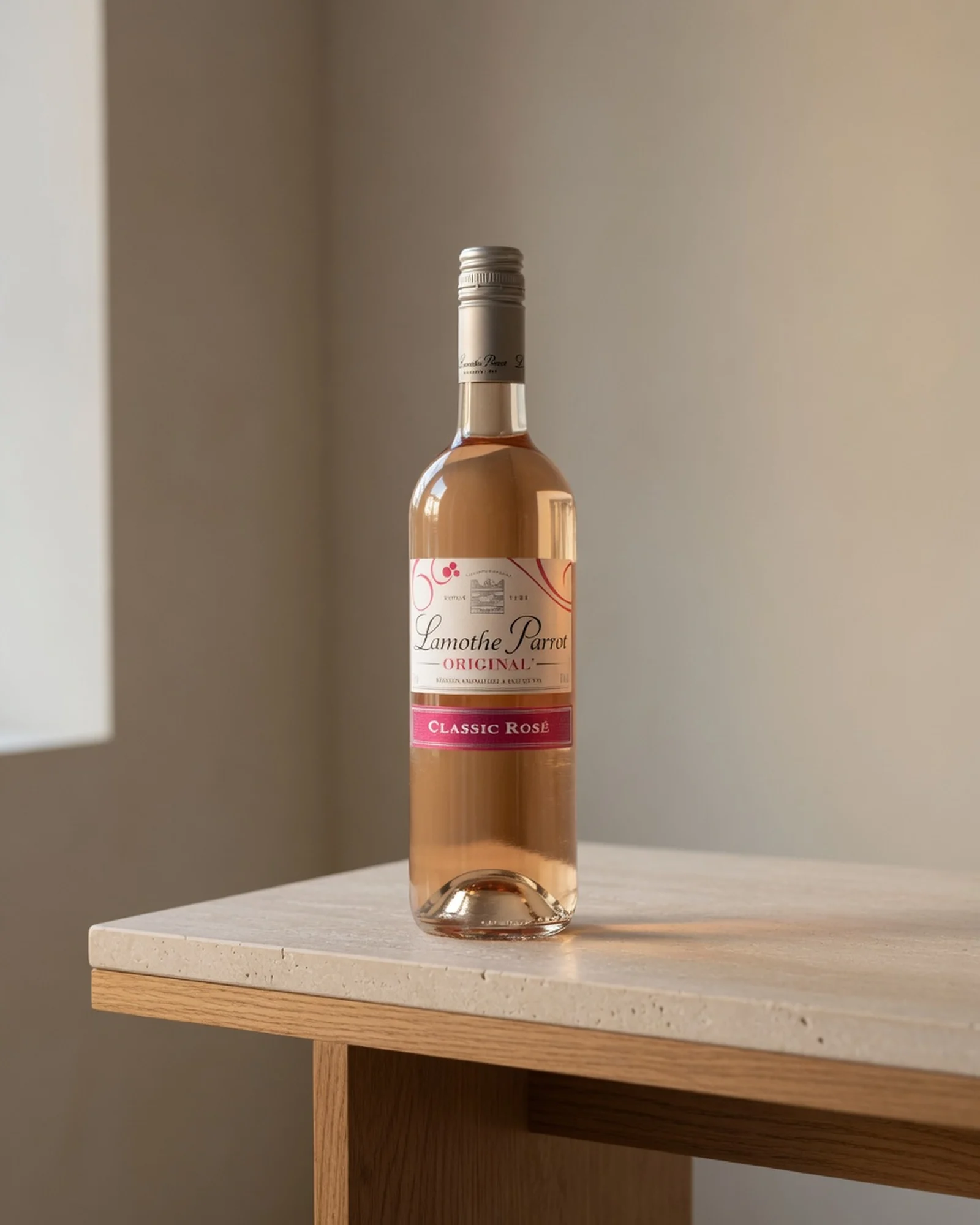 Lamothe Parrot Classic Rosé — сухое розовое вино линейки Classic