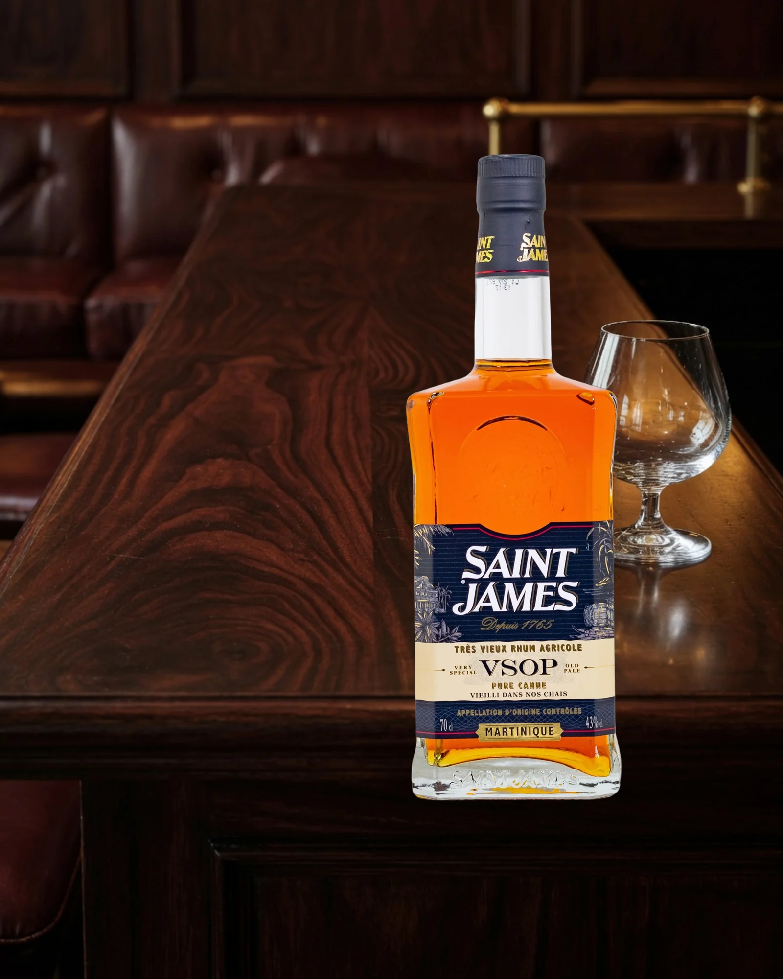 Saint James VSOP — выдержанный сельскохозяйственный ром Saint James VSOP