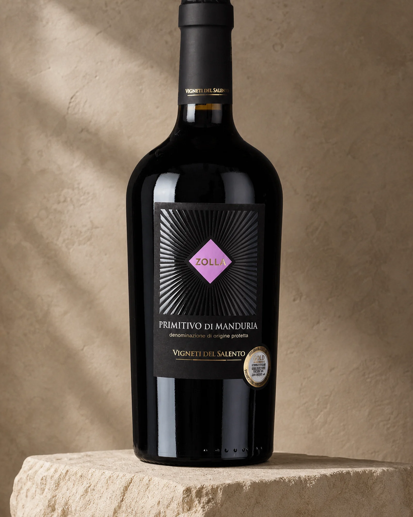Zolla Primitivo di Manduria — красное примитиво из Мандурии, Саленто