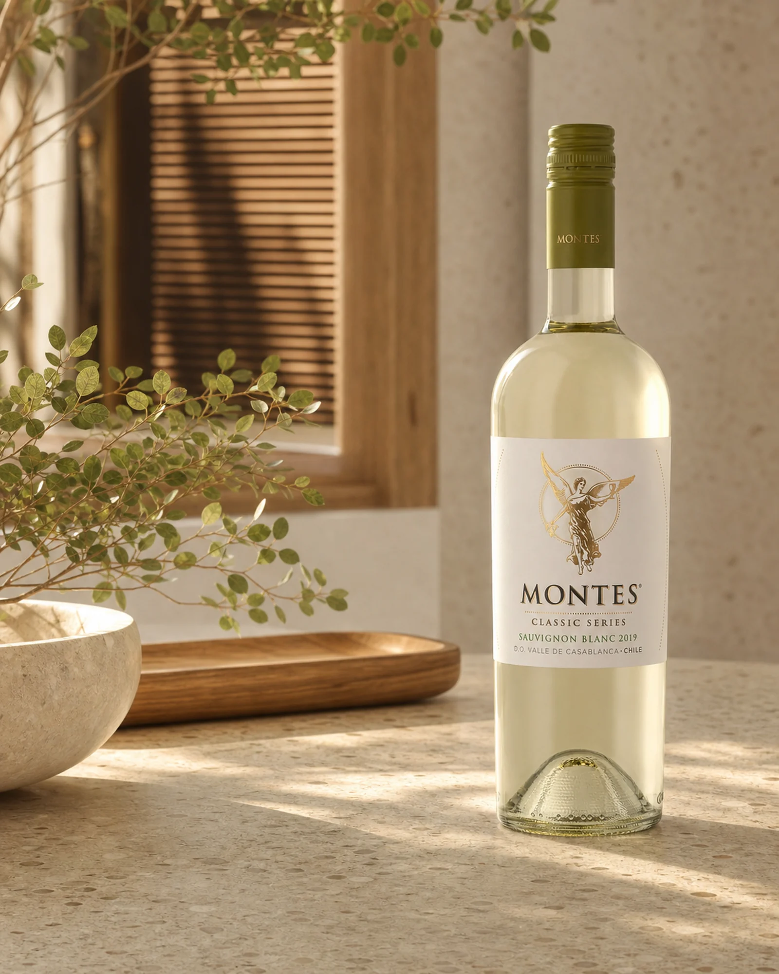 Montes Classic Sauvignon Blanc — чилийское белое сухое совиньон блан