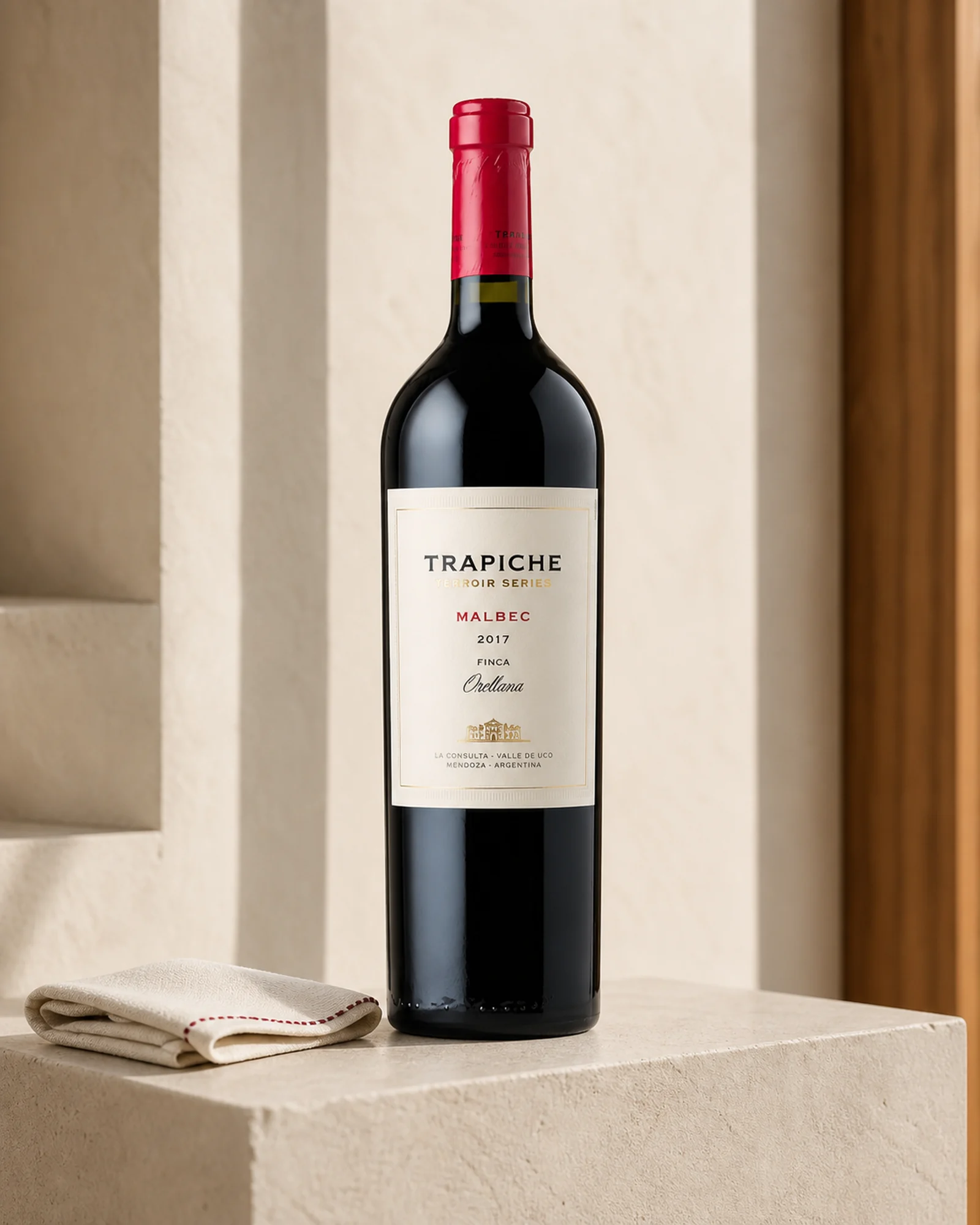 Trapiche Malbec Orellana 2017 — аргентинский мальбек с финки Орельяна, Ла-Консульта