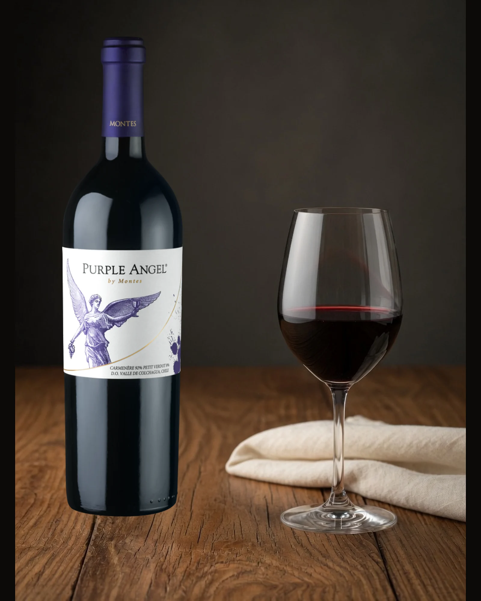 Montes Purple Angel 2019 — чилийский карменер из долины Кольчагуа, винтаж 2019