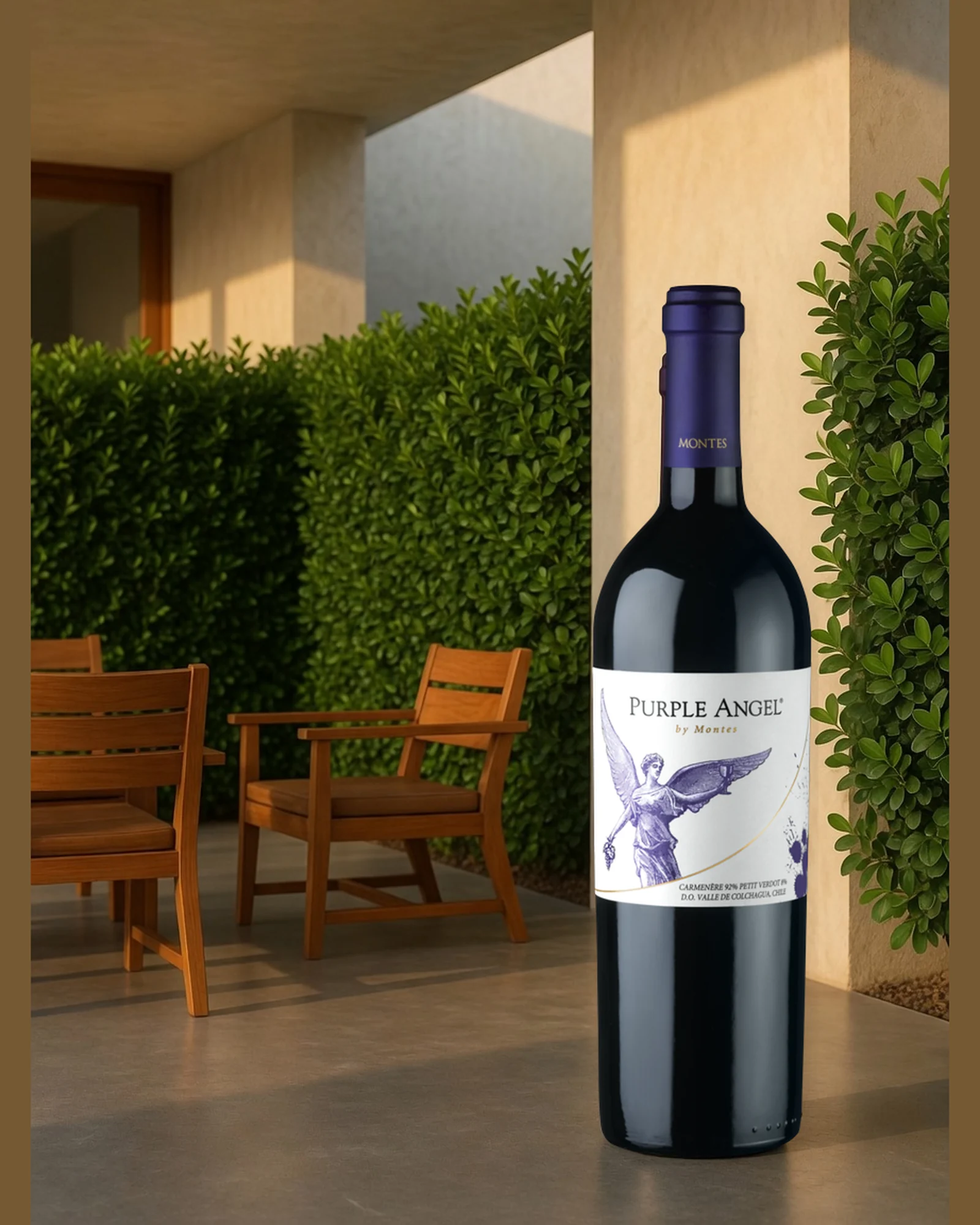Montes Purple Angel 2019 — чилийский карменер из долины Кольчагуа, винтаж 2019