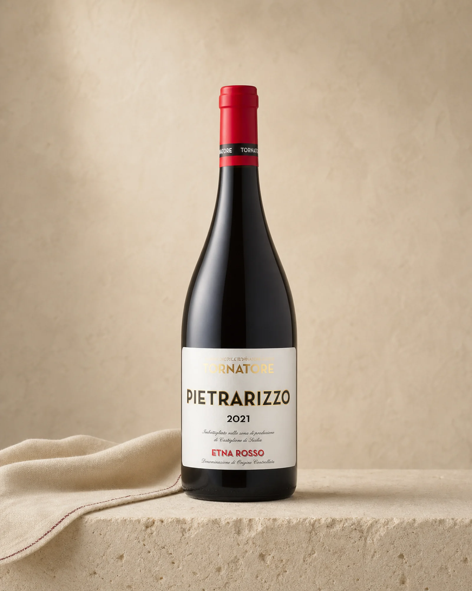Tornatore Pietrarizzo Etna Rosso 2021 — красное Etna DOC Contrada Pietrarizzo, нерелло маскалезе с северного склона Этны