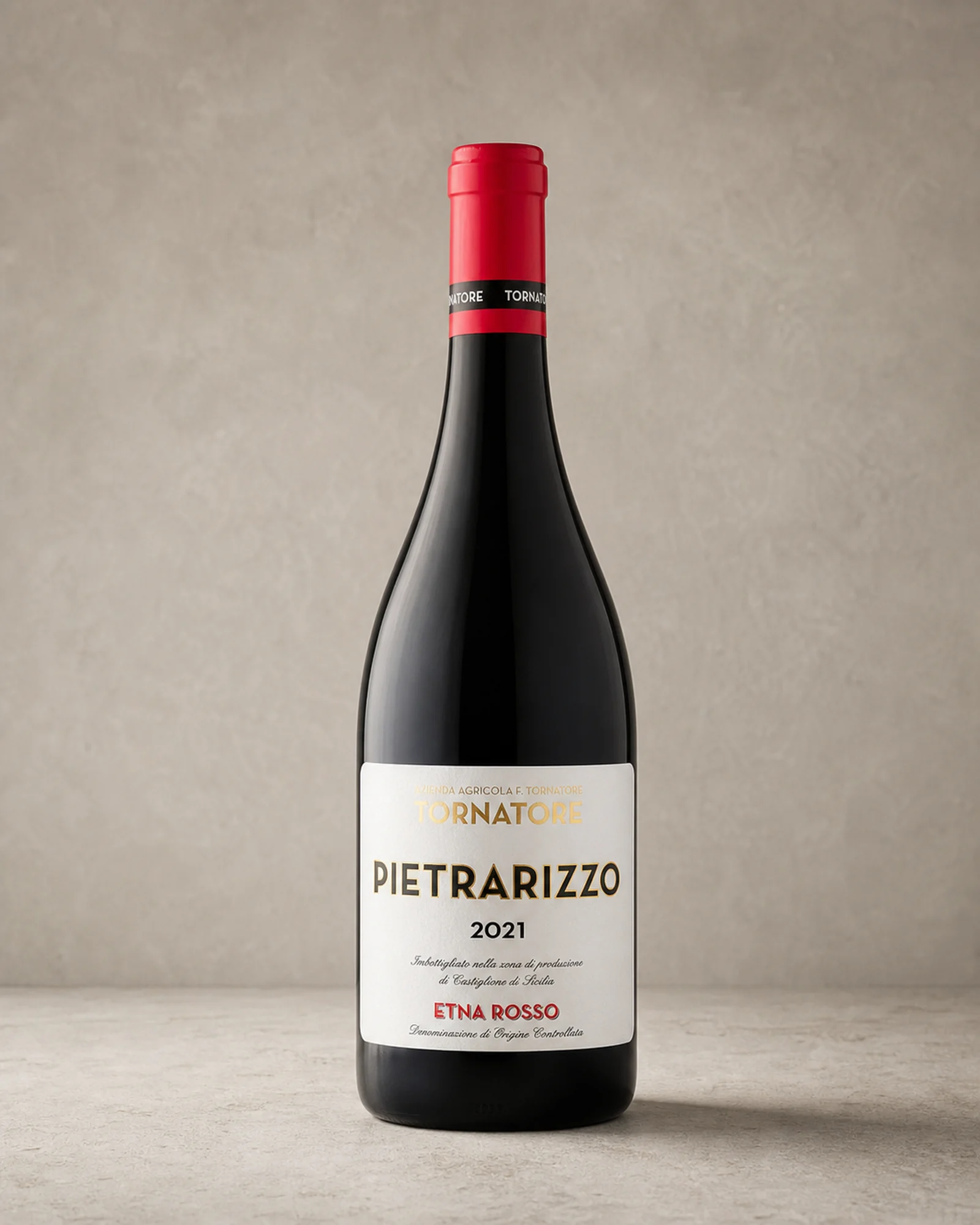 Tornatore Pietrarizzo Etna Rosso 2021 — красное Etna DOC Contrada Pietrarizzo, нерелло маскалезе с северного склона Этны