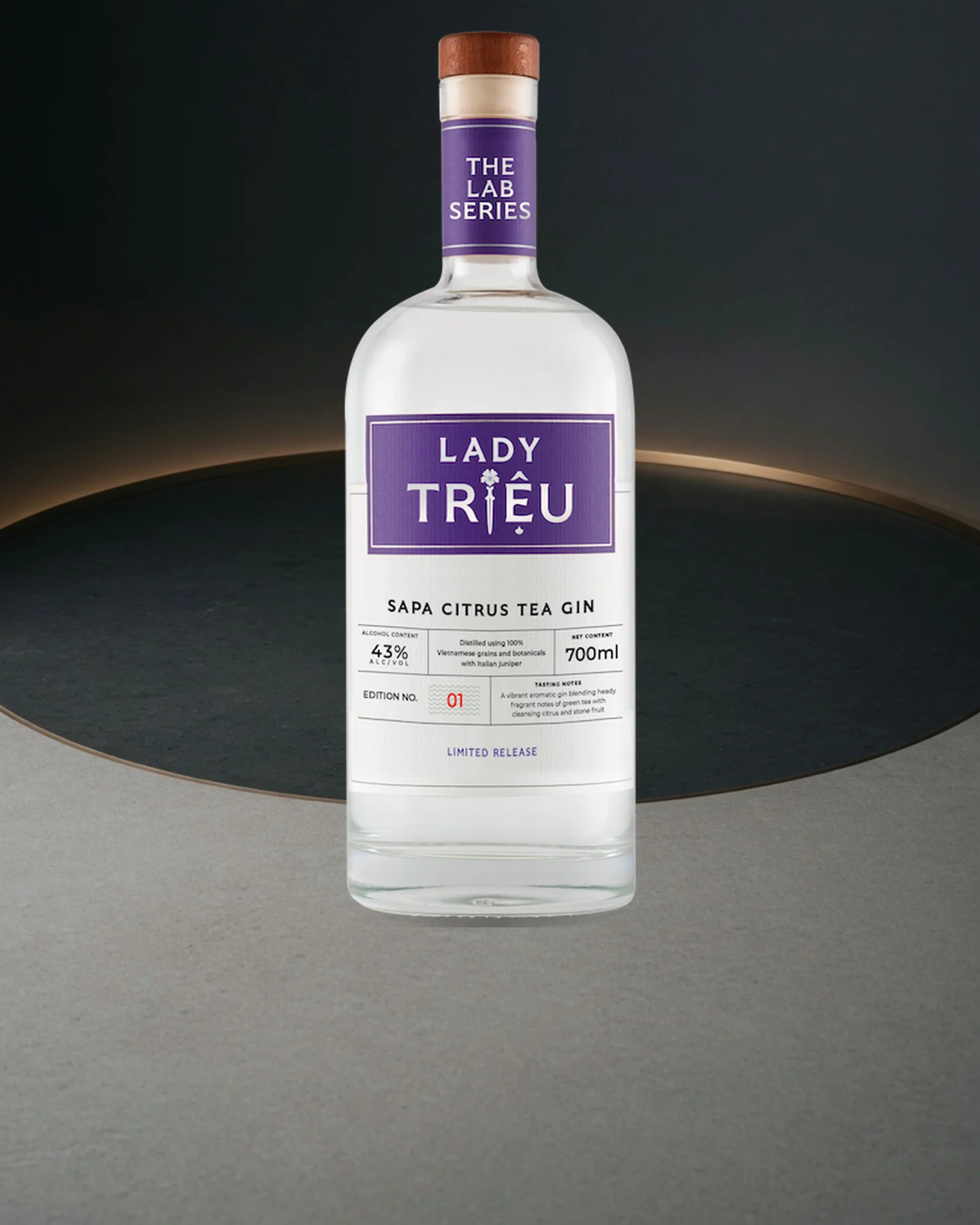 Lady Triệu Sapa Citrus Tea Gin — вьетнамский джин с цитрусовым чаем из Сапы