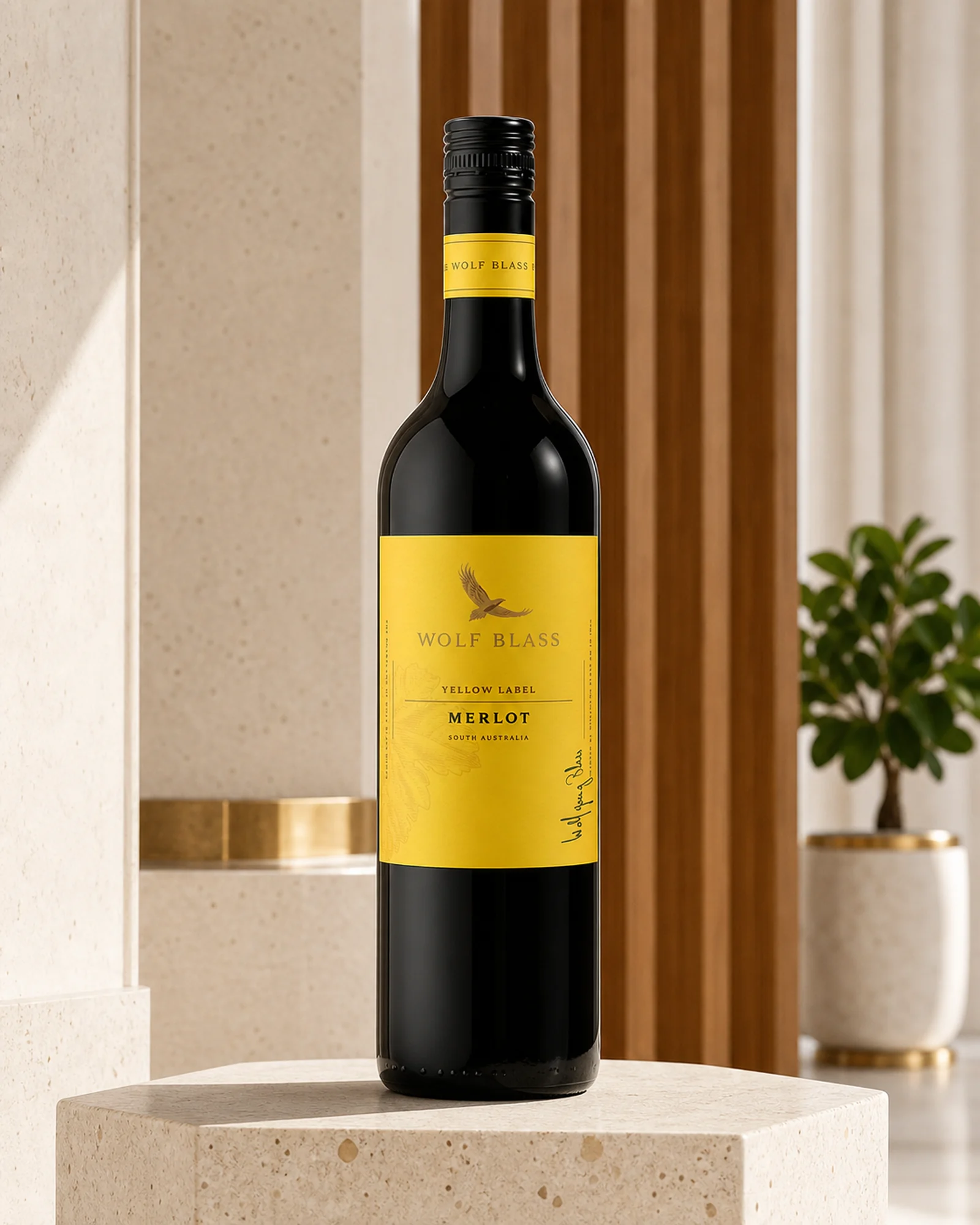 Wolf Blass Yellow Label Merlot 2019 — австралийское красное вино линейки Yellow Label, урожай 2019