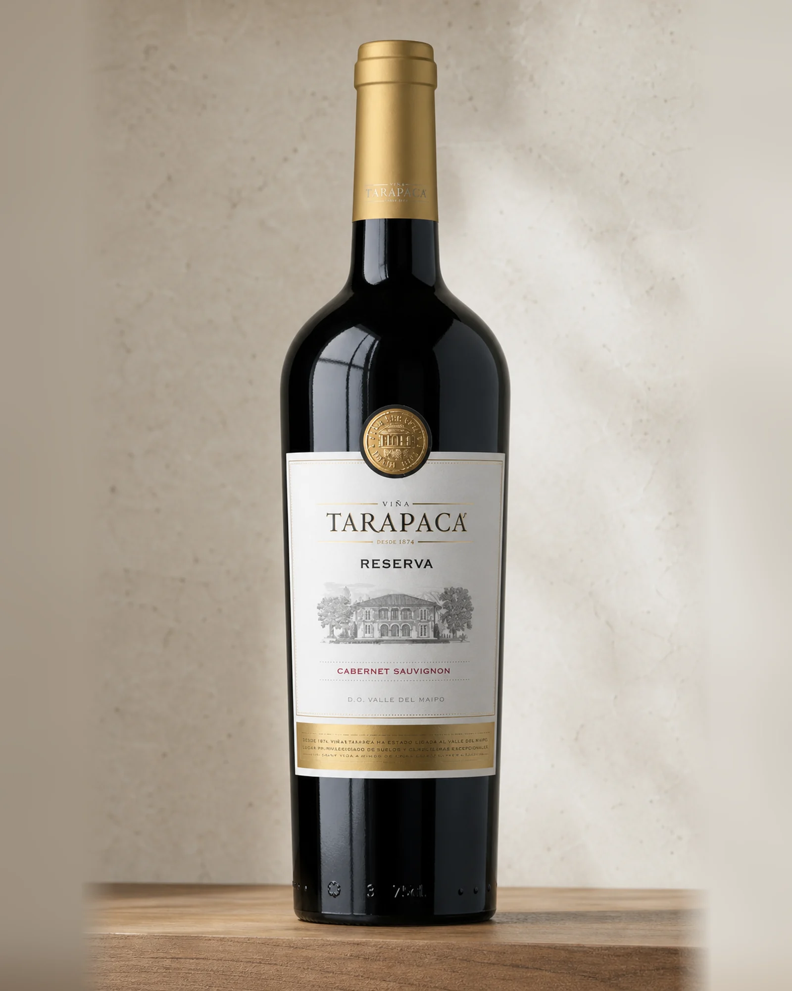Viña Tarapacá Reserva Cabernet Sauvignon 2022 — сухое чилийское каберне совиньон линейки Reserva, долина Майпо