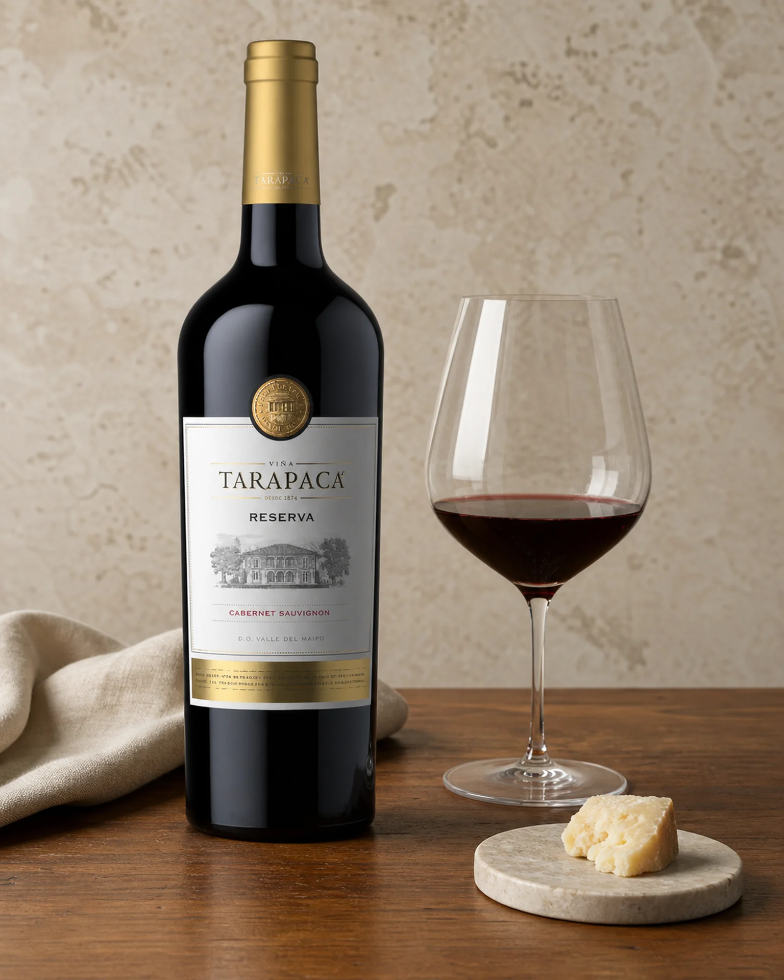 Viña Tarapacá Reserva Cabernet Sauvignon 2022 — сухое чилийское каберне совиньон линейки Reserva, долина Майпо