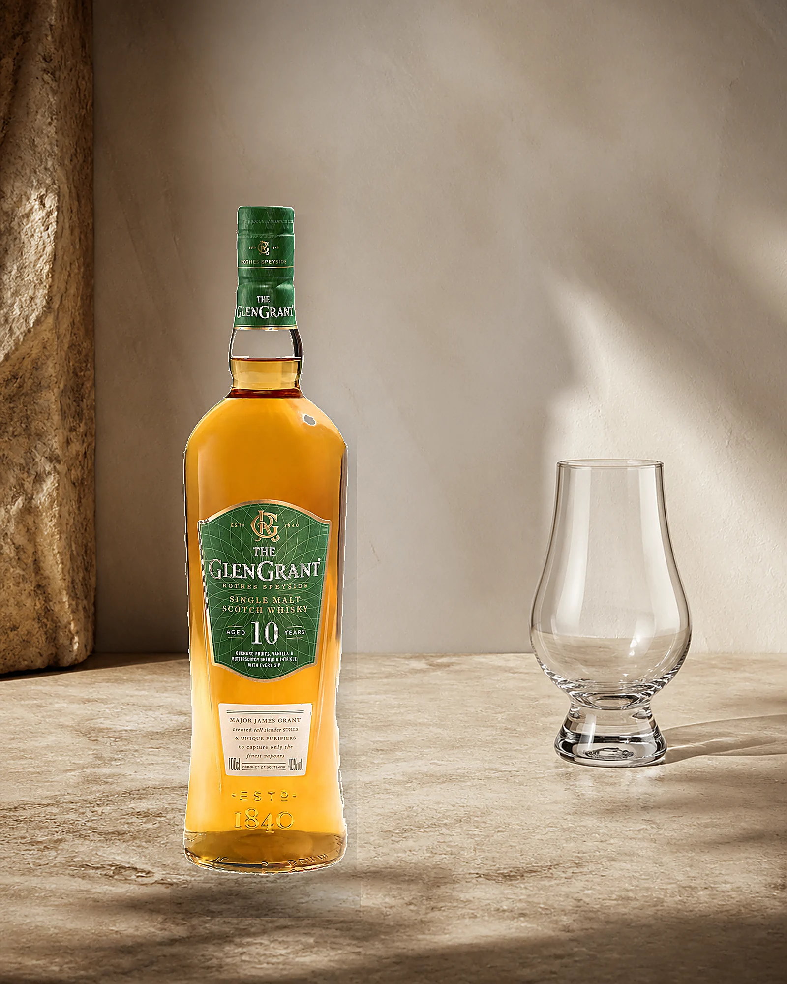 The Glen Grant 10 Years — десятилетний односолодовый виски The Glen Grant из Спейсайда