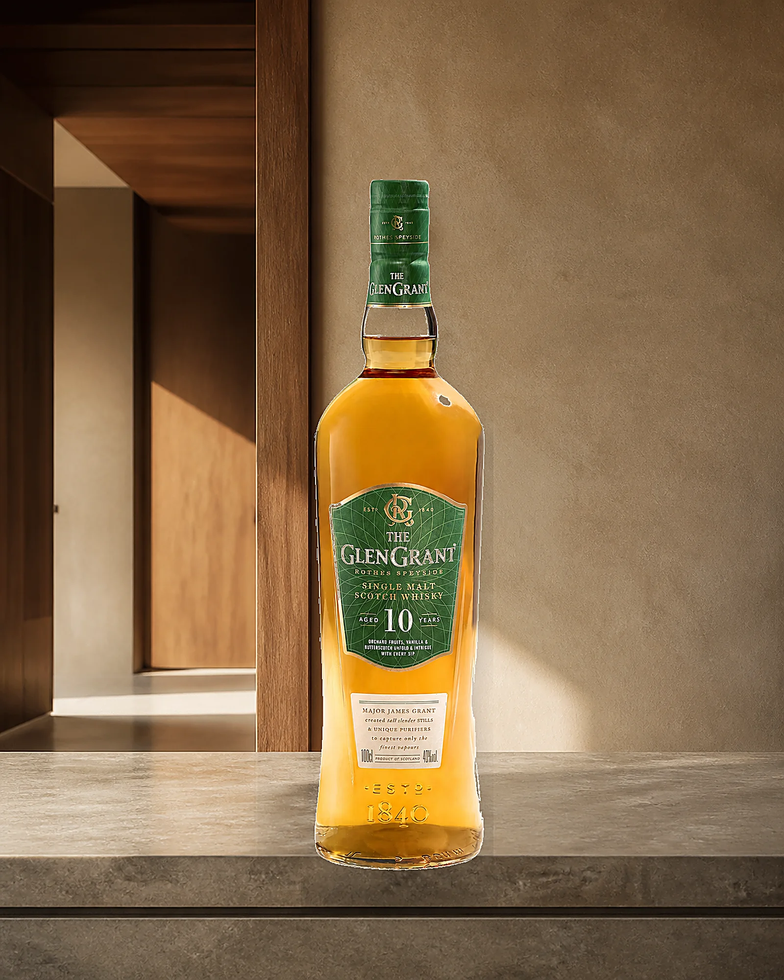 The Glen Grant 10 Years — десятилетний односолодовый виски The Glen Grant из Спейсайда