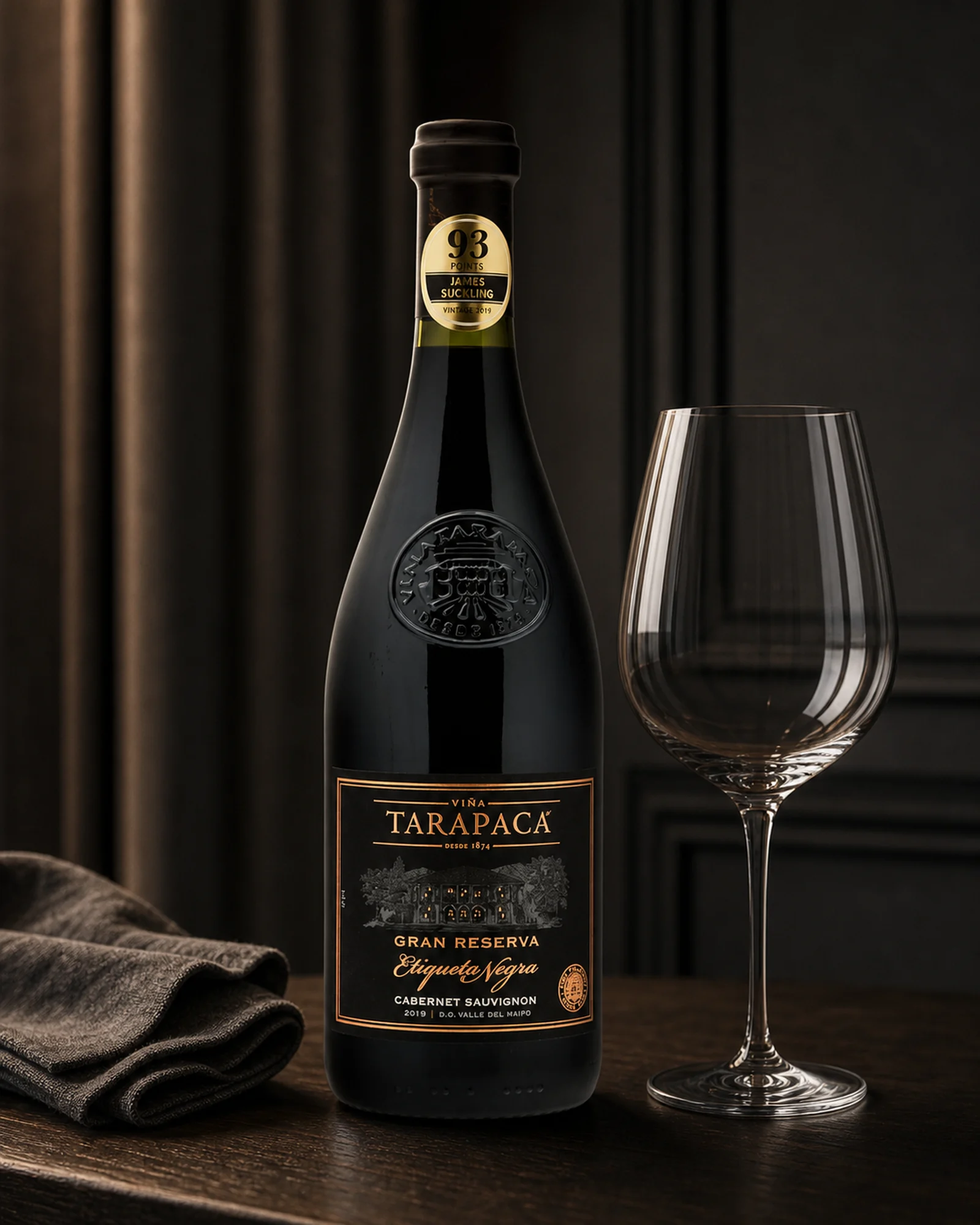 Viña Tarapacá Gran Reserva Etiqueta Negra Cabernet Sauvignon 2019 — чилийское красное вино гранд резерва с чёрной этикеткой