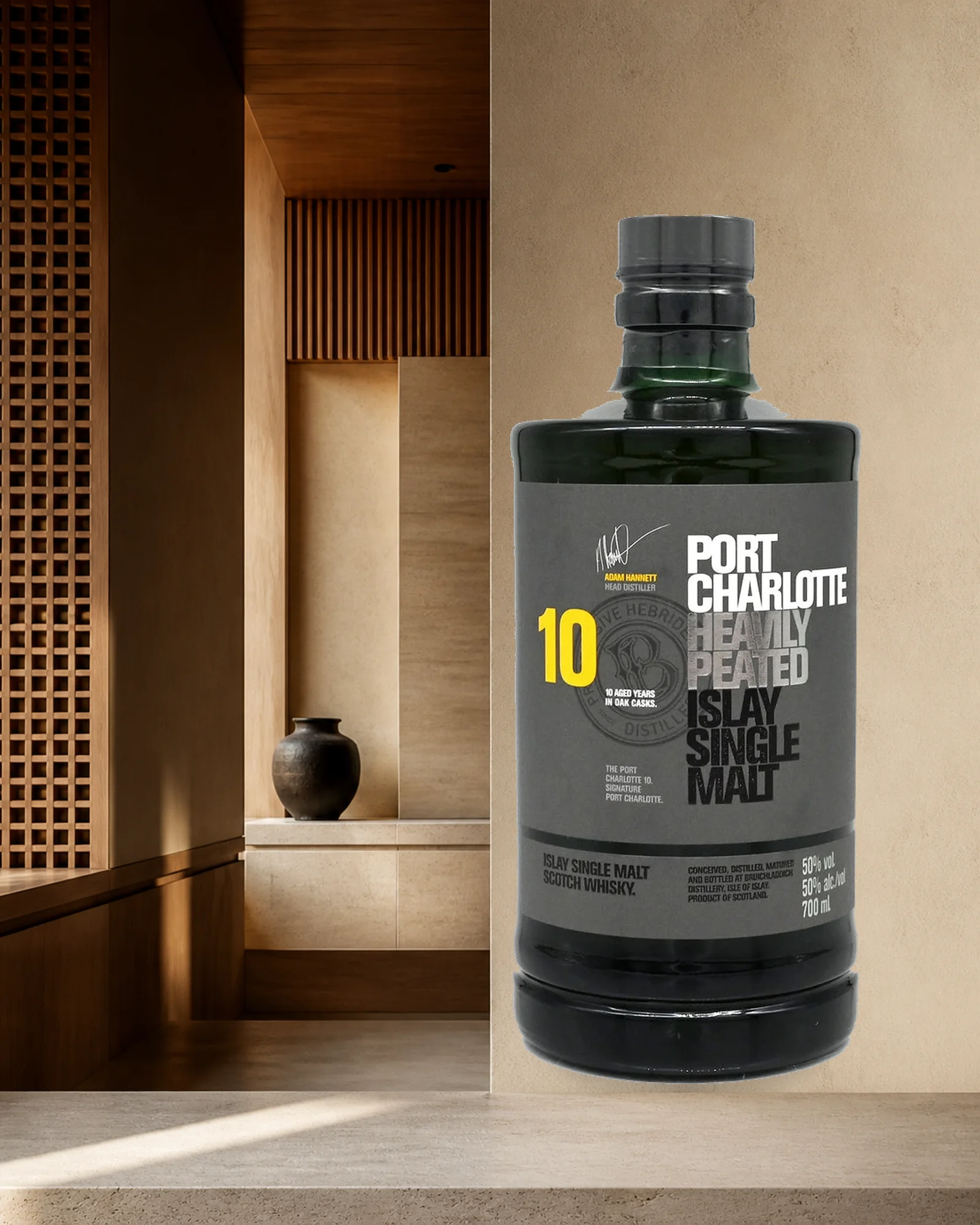 Port Charlotte 10 Years — десятилетний торфяной односолодовый виски с Айлы