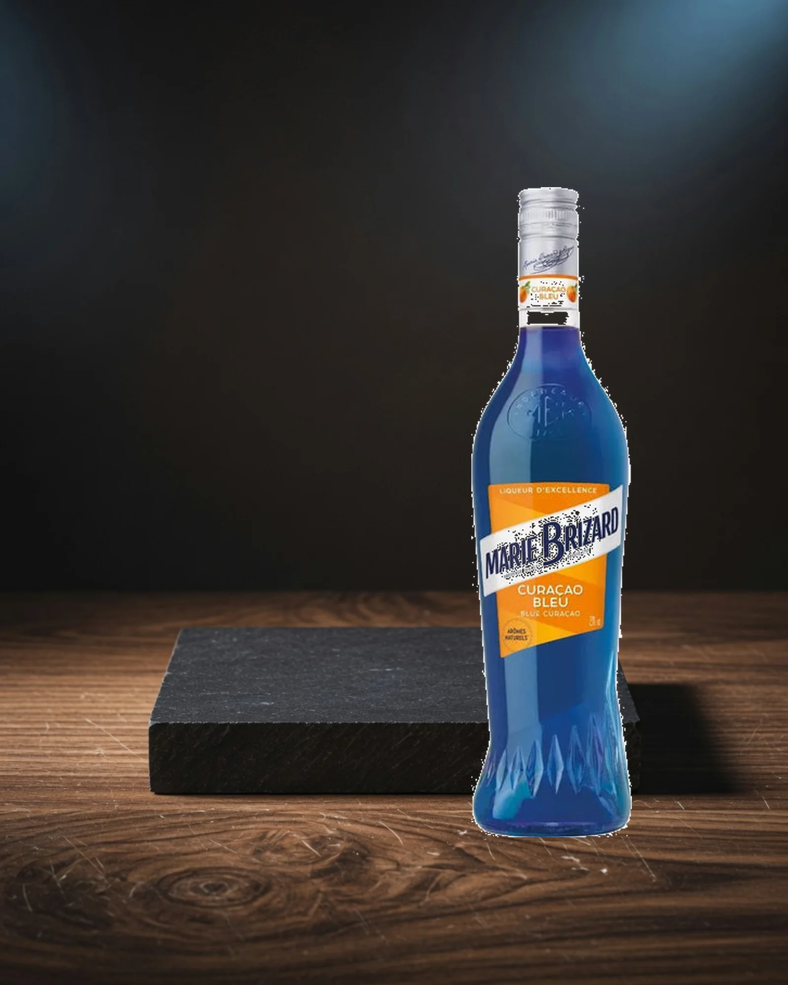 Marie Brizard Blue Curaçao — голубой кюрасао-ликёр Marie Brizard