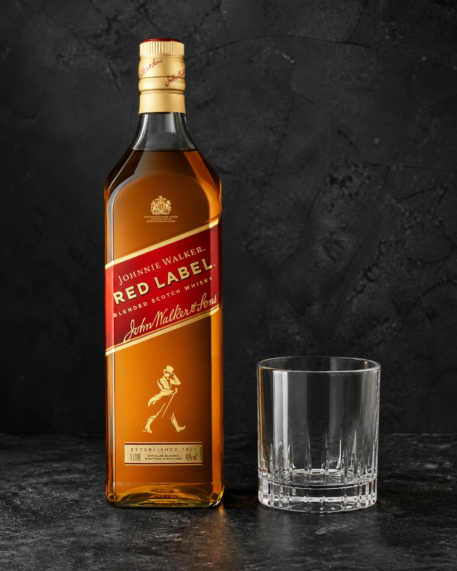 Johnnie Walker Red Label — купажированный шотландский виски Johnnie Walker