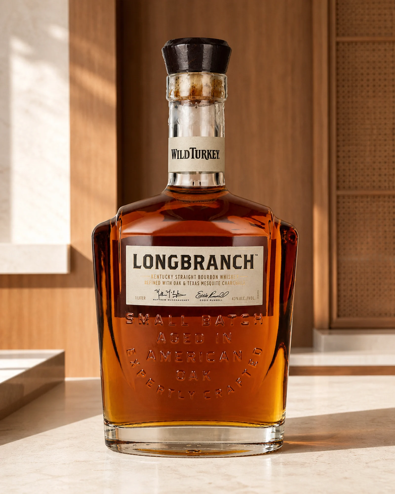 Wild Turkey Longbranch — бурбон Кентукки с выдержкой в дубе и финальной фильтрацией через техасский мескит