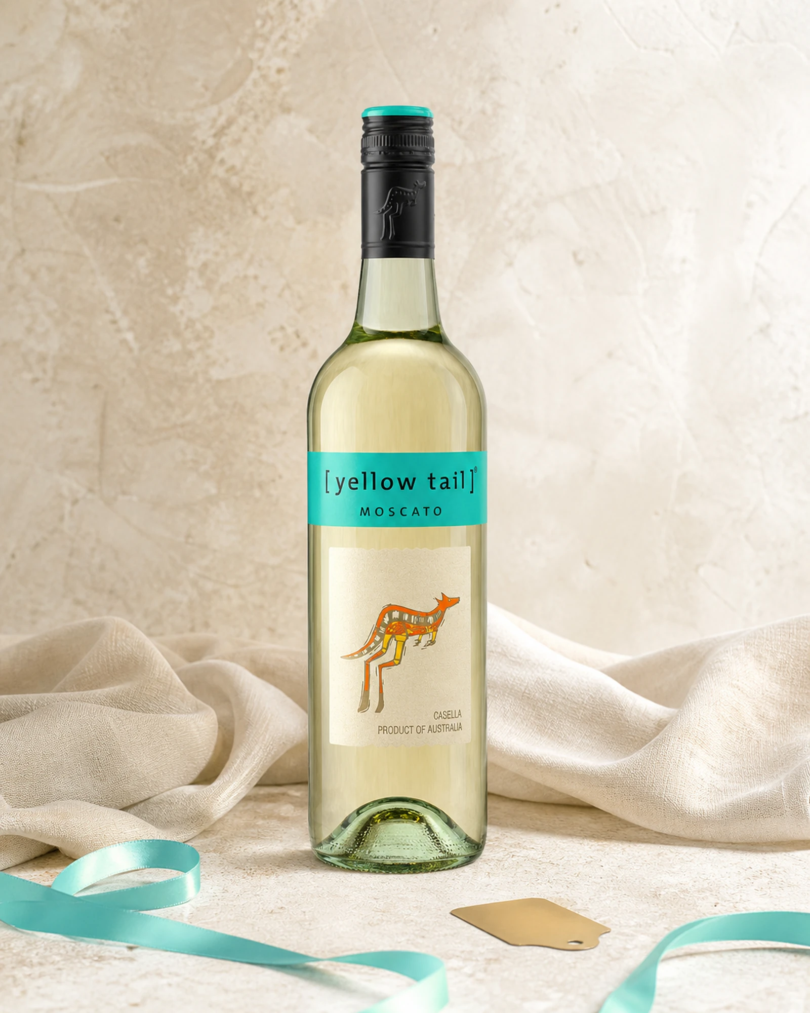 Yellow Tail Moscato — австралийское мускатное вино с лёгкой игристостью