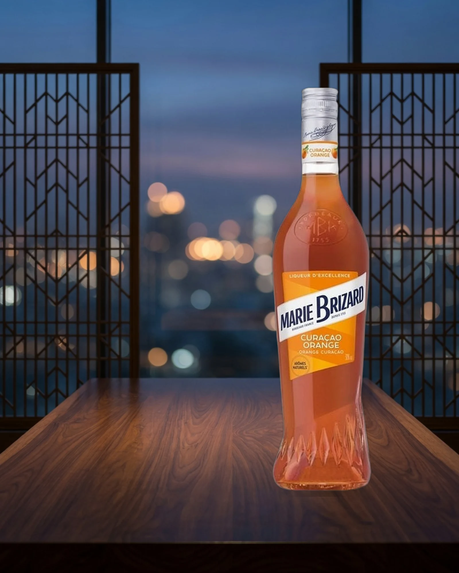 Marie Brizard Orange Curaçao — оранжевый кюрасао дома Marie Brizard